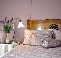 Abbey's 'The Green House' - Accommodation QLD