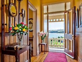 Abbey's Spa Cottage - Accommodation QLD 1