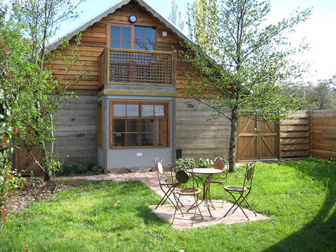 Amble In Cottage - Accommodation QLD 2