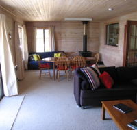 Bicheno Holiday Rentals - 27 Gordon Street - Accommodation QLD