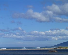 Scamander On The Beach - Accommodation QLD 1