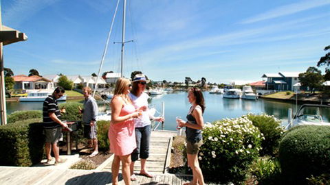 Captains Cove Resort - Accommodation QLD 5