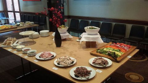 Sovereign Park Motor Inn - Accommodation QLD 0