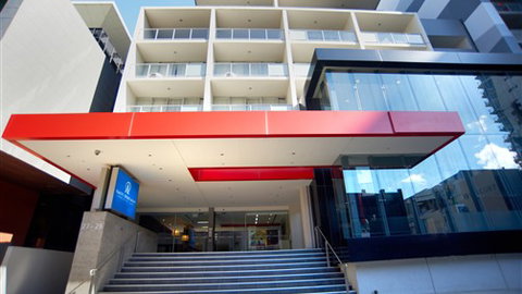 Amity Apartment Hotels - Accommodation QLD 1