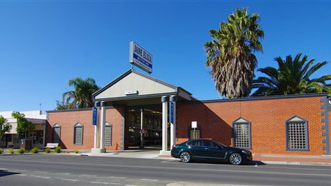 Jane Eliza Motor Inn - Accommodation QLD 2