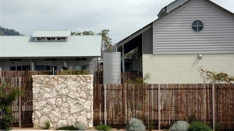 Oceanic Sorrento - Motel Apartments - Accommodation QLD 0