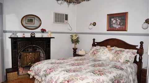 Cuddledoon Cottages B&B - Accommodation QLD 1