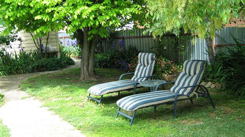Cuddledoon Cottages B&B - Accommodation QLD 4