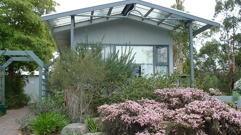 Blue Waters Cottages For Two - Accommodation QLD 0
