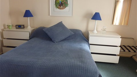 Blue Waters Cottages For Two - Accommodation QLD 1