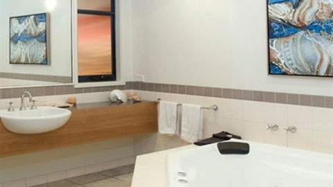 Aireys Inlet Getaway Resort - Accommodation QLD 6