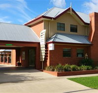 Murray Waters Motor Inn  Apartments - Accommodation QLD