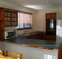 By The Bay - Accommodation QLD
