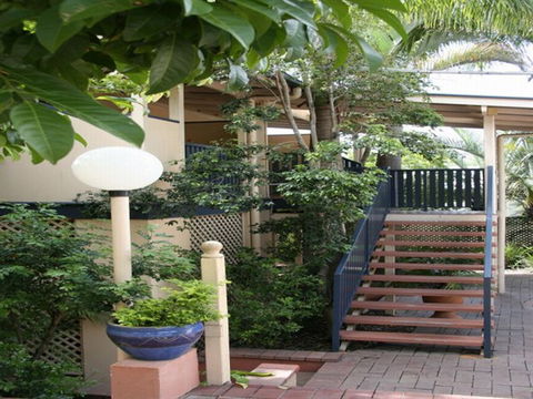 City Palms Motel - Accommodation QLD 0