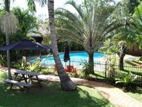 Coochie Island Resort - Accommodation QLD 0