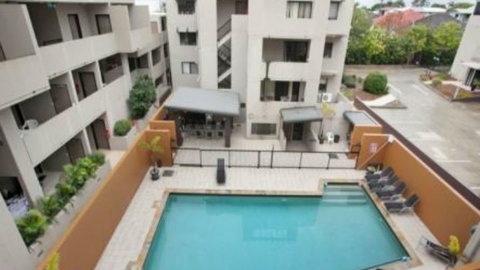 Genesis 1 - Accommodation QLD 0