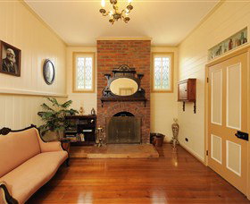 Mary Anns Cottage - Accommodation QLD 2