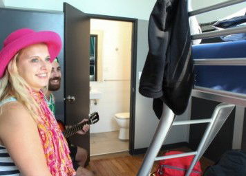 Bunk Backpackers - Accommodation QLD 3
