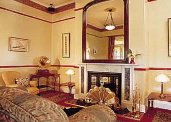 Grand View Hotel - Accommodation QLD 1