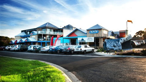 The Island Accommodation - Phillip Island YHA - Accommodation QLD 5