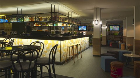 QT Falls Creek Resort - Accommodation QLD 7