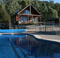 Karoonda Olive Grove Retreat at Mt Buffalo Olives - Accommodation QLD