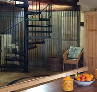 Schusters Lodge - Accommodation QLD