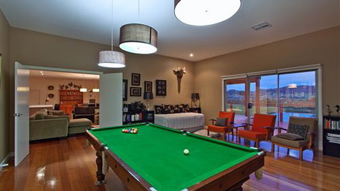 Max's Paddock - Accommodation QLD 2