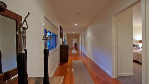 Max's Paddock - Accommodation QLD 4