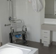 Frankston Accessible Holiday House - Accommodation QLD