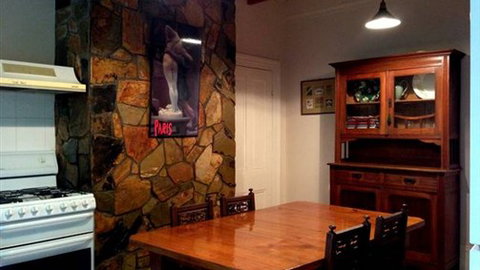 Annadale House - Accommodation QLD 1