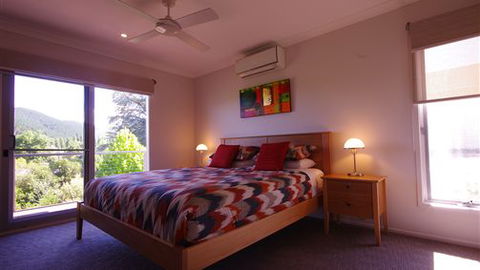 Cadence At Bright - Accommodation QLD 4