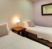 Toscano Milano  Veneto on Olive - Accommodation QLD