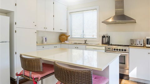 Serenity Halls Gap: Nat Park Frontage - Accommodation QLD 3