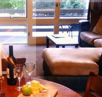Creekside Holiday Home Rental - Accommodation QLD