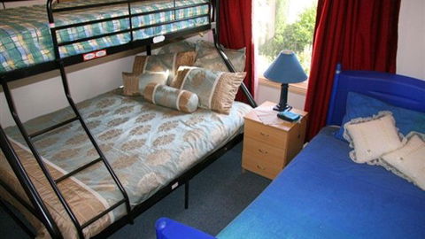 Camellia Lodge - Accommodation QLD 7