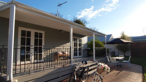 Bespoke Holiday House - Accommodation QLD 5