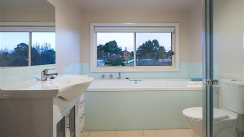 Della Fonte - Accommodation QLD 5