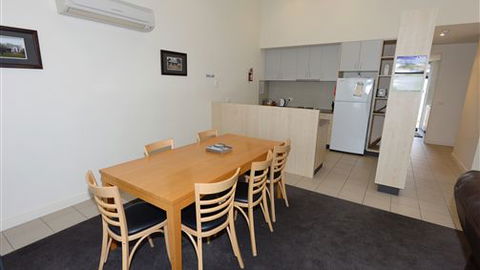 Murray Grange Villa Eight - Accommodation QLD 0
