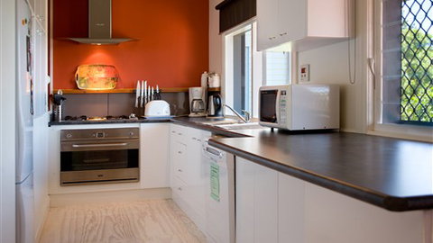 Arabella Heights- Daylesford - Accommodation QLD 3