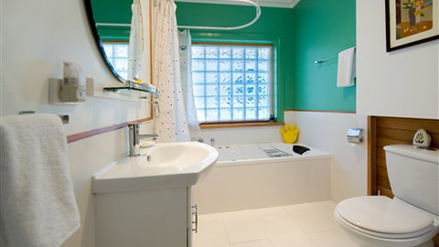 Arabella Heights- Daylesford - Accommodation QLD 5