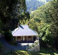 Bishops Adelaide Hills - Henry's - Accommodation QLD