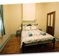 Black Jack Get-A-Way - Nana's Home - Accommodation QLD
