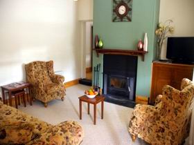 Captain Rodda's Cottage - Accommodation QLD 1