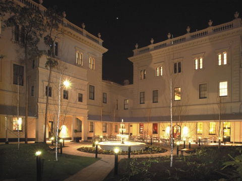 Adina Apartment Hotel Adelaide Treasury - Accommodation QLD 3