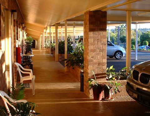 Allan Cunningham Motel And Old Wagon Restaurant - Accommodation QLD 5