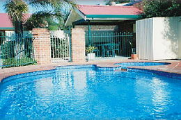 Alyn Motel - Accommodation QLD 0