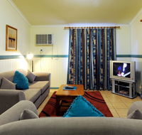 Anchorage Holiday Park - Accommodation QLD