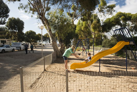 Ardrossan Caravan Park - Accommodation QLD 7