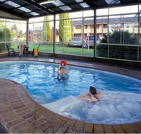 Arkana Motor Inn  Terrace Apartments - Accommodation QLD